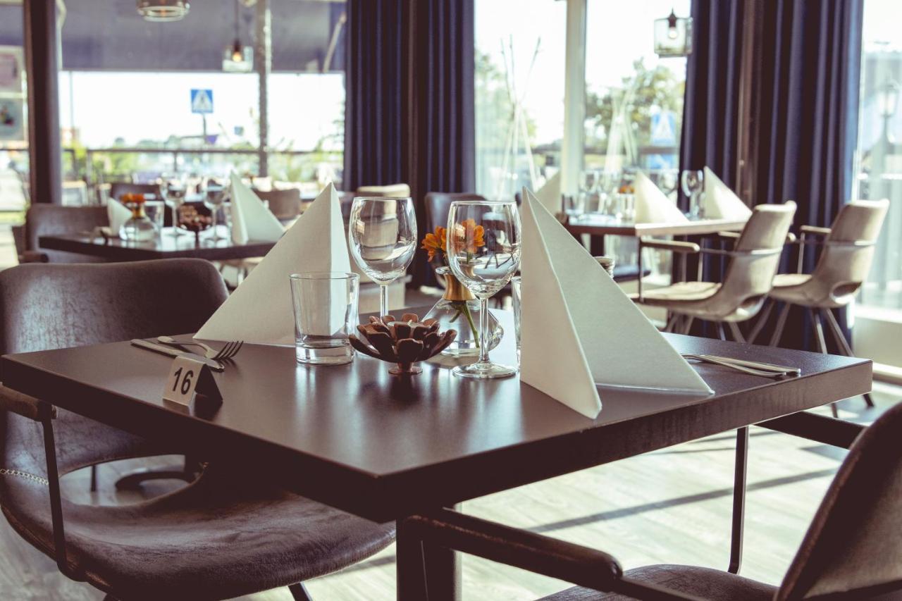 Hotel Carlshamn كورلْشامن المظهر الخارجي الصورة