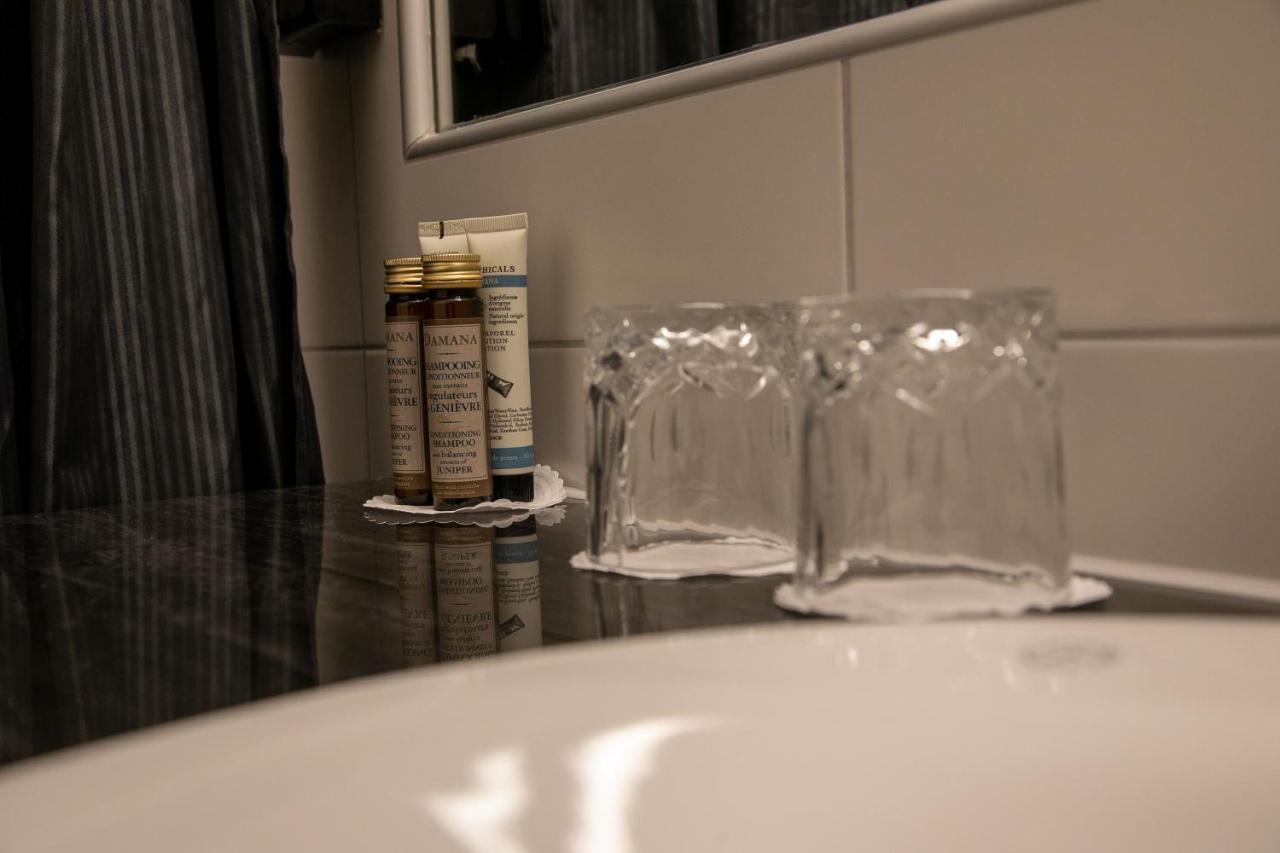 Hotel Carlshamn كورلْشامن المظهر الخارجي الصورة