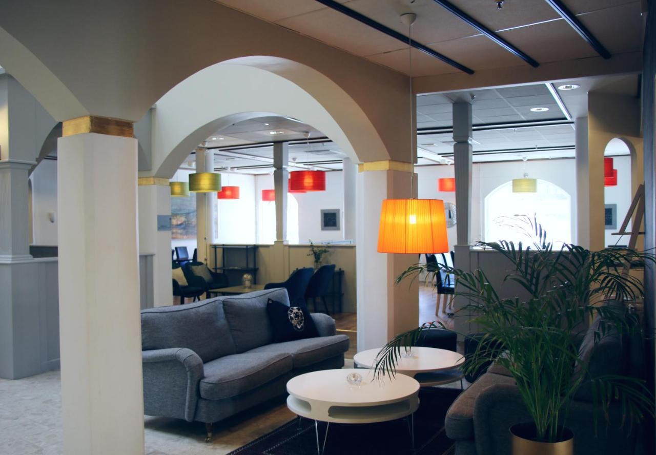 Hotel Carlshamn كورلْشامن المظهر الخارجي الصورة
